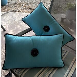 Elaine Smith Set of 2 Lumbar Outdoor Embellished Turquoise Pillows 20” X 12” EUC